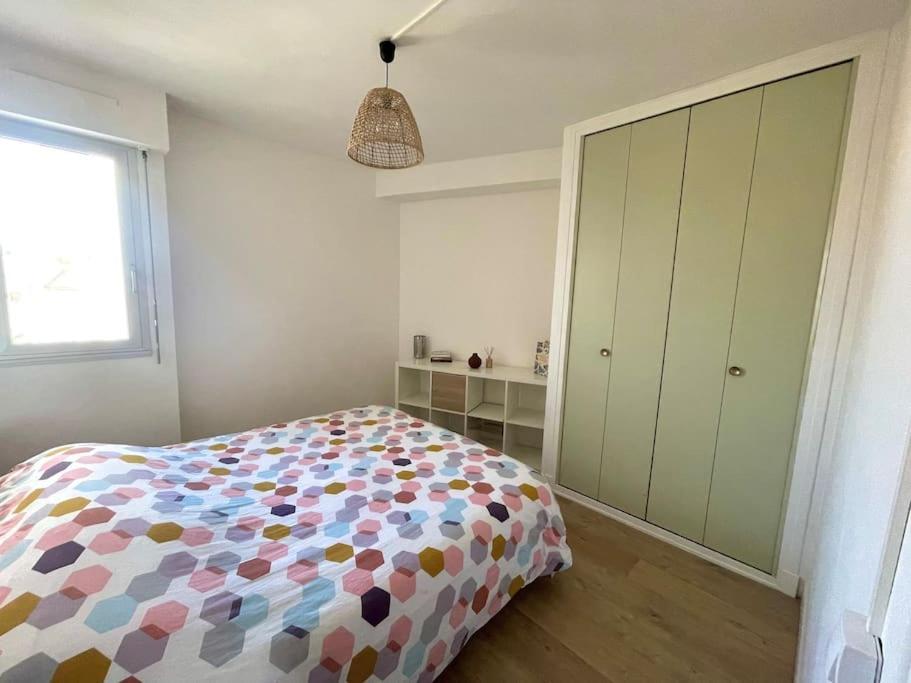 Appartement Vue Sur Le Port 格吕桑 外观 照片